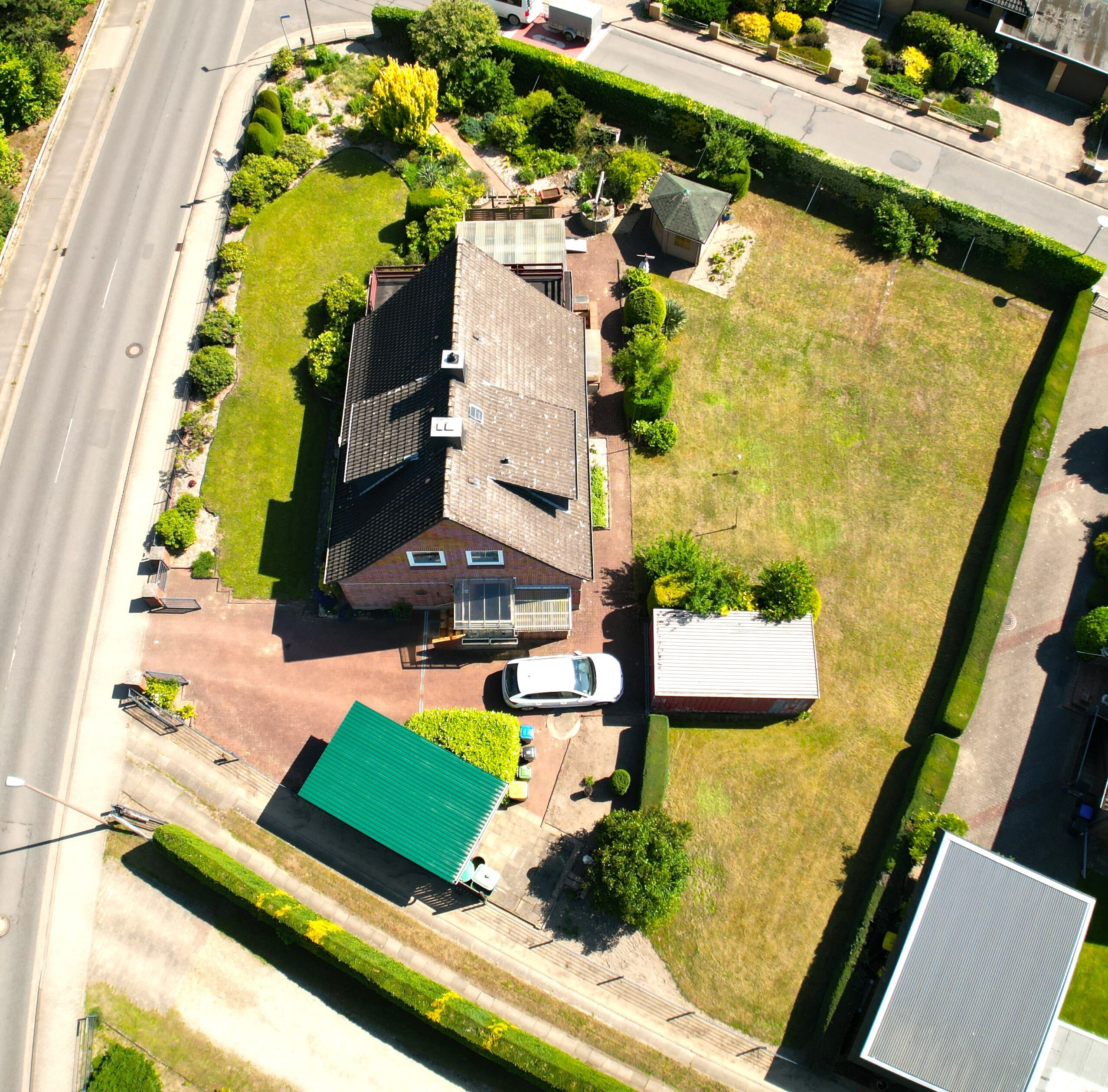 Luftbild totales Grundstück II