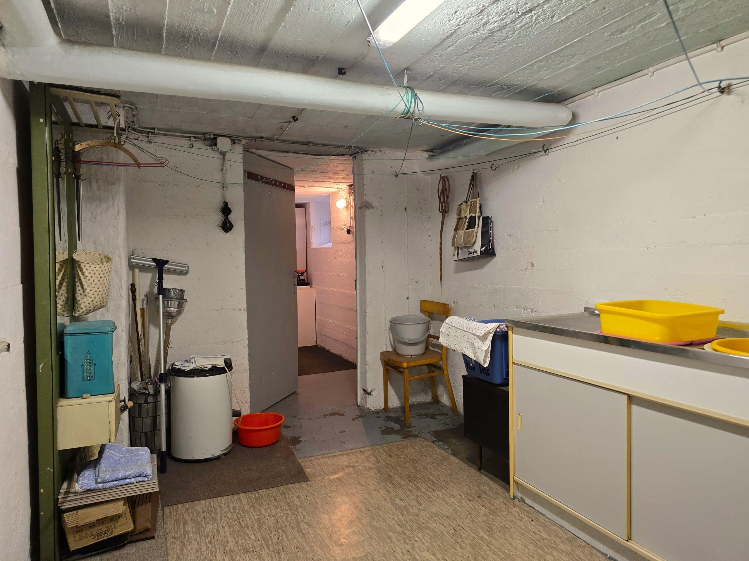 Waschküche Keller II